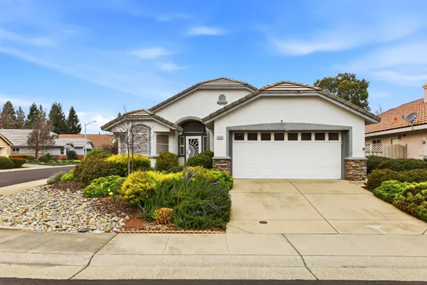 Property Slideshow image 2 of 31 | 4554 wanderlust loop, Roseville, CA, 95747