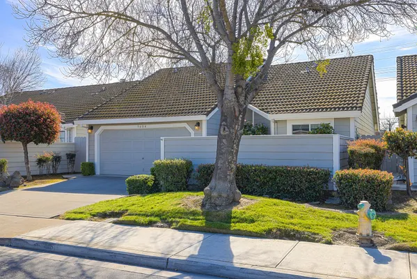 Property Slideshow image 3 of 25 | 3604 veneman ave, Modesto, CA, 95356