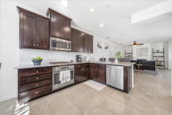 Property Slideshow image 3 of 52 | 4101 hovnanian dr, Sacramento, CA, 95834