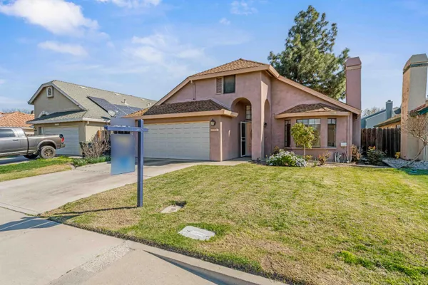 Property Slideshow image 3 of 34 | 3668 veneman ave, Modesto, CA, 95356