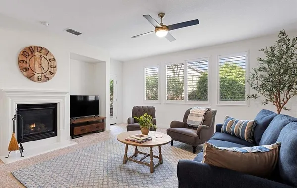 Property Slideshow image 3 of 23 | 2100 ranch bluff way, El Dorado Hills, CA, 95762