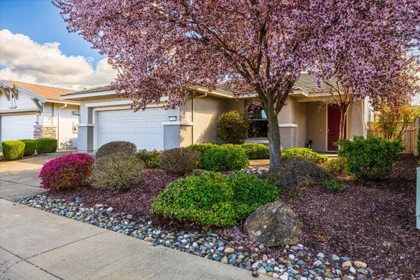 Property Slideshow image 2 of 57 | 1165 segolily ln, Lincoln, CA, 95648