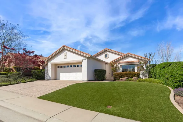 Property Slideshow image 2 of 71 | 1854 hidden hollow ln, Lincoln, CA, 95648