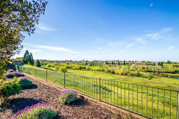 Property Slideshow image 2 of 41 | 2507 walden view ln, Lincoln, CA, 95648