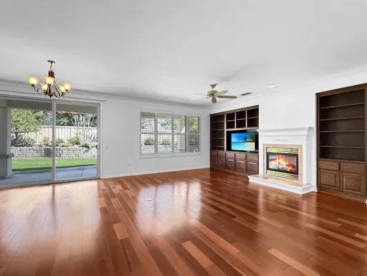 Property Slideshow image 3 of 40 | 265 lariat loop, Lincoln, CA, 95648