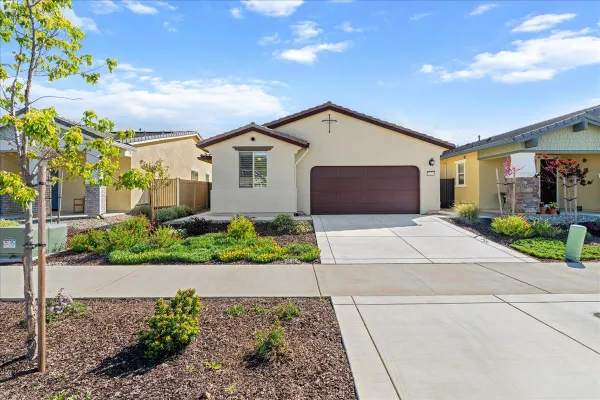 Property Slideshow image 2 of 47 | 3229 calypso cir, El Dorado Hills, CA, 95762