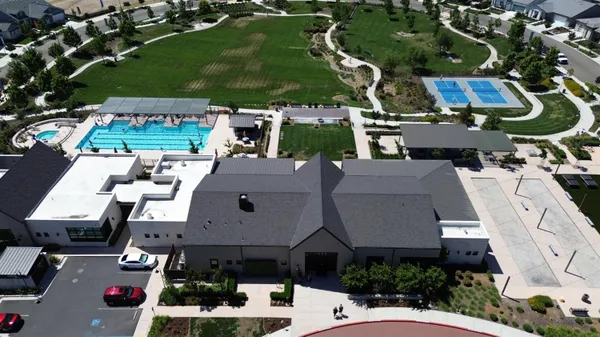 Property Slideshow image 2 of 63 | 484 pinehurst st, Manteca, CA, 95336