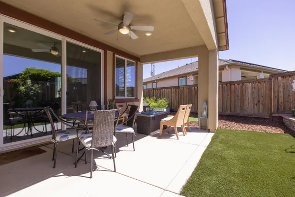 Property Slideshow image 3 of 63 | 484 pinehurst st, Manteca, CA, 95336