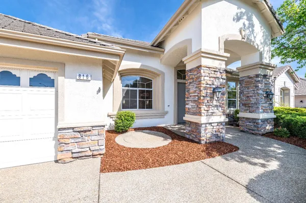 Property Slideshow image 3 of 42 | 816 dragonfly ct, Roseville, CA, 95747