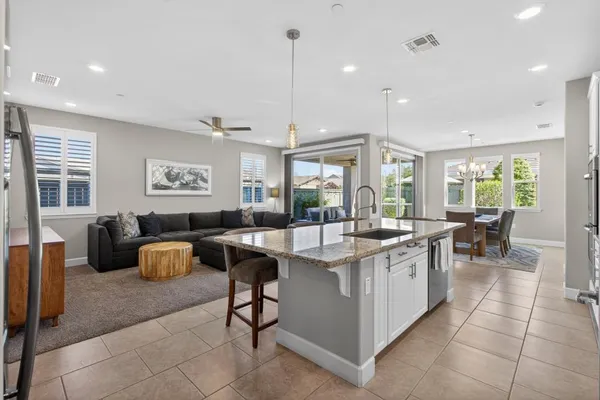 Property Slideshow image 3 of 76 | 7003 de la vina dr, El Dorado Hills, CA, 95762