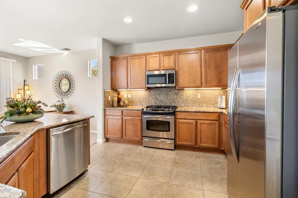 Property Slideshow image 3 of 71 | 9930 hatherton way, Elk Grove, CA, 95757