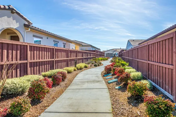 Property Slideshow image 3 of 63 | 4193 grey hawk st, Folsom, CA, 95630