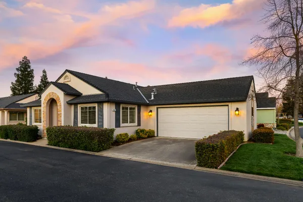 Property Slideshow image 3 of 49 | 682 village dr, Galt, CA, 95632