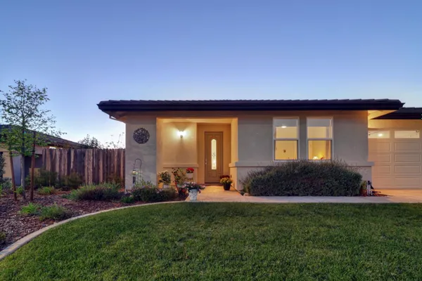 Property Slideshow image 2 of 82 | 2126 thomas dr, Jackson, CA, 95642