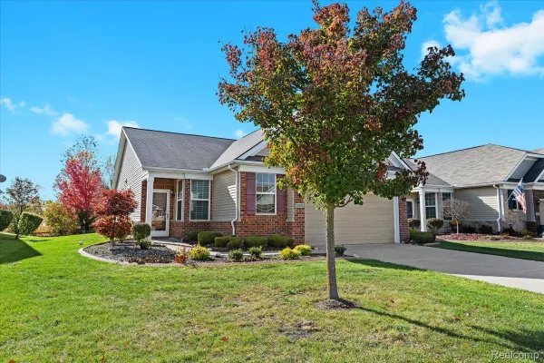 Property Slideshow image 3 of 40 | 24338 walloon way, Flat Rock, MI, 48134