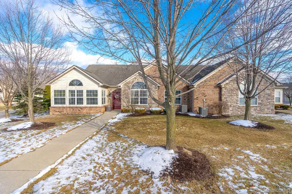 Property Slideshow image 2 of 40 | 3523 shepherd ln, Cantonchartertownship_wayne, MI, 48188