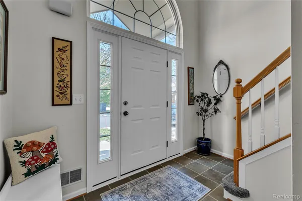 Property Slideshow image 2 of 39 | 3973 ravensfield dr 13, Cantonchartertownship_wayne, MI, 48188