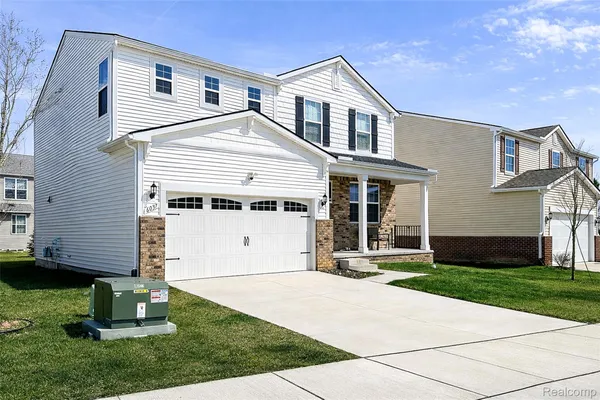 Property Slideshow image 3 of 63 | 6037 fieldstone cir, Southlyoncity_oakland, MI, 48178