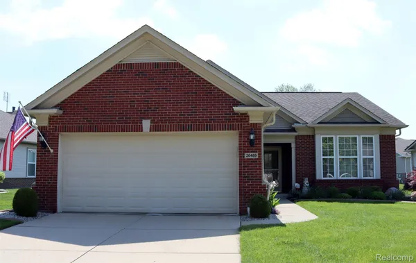 Property Slideshow image 3 of 48 | 26489 higgins way, Brownstownchartertownship_wayne, MI, 48134