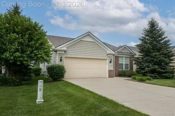 Property Slideshow image 3 of 20 | 9385 sand hill dr, Grandblancchartertownship_genesee, MI, 48439
