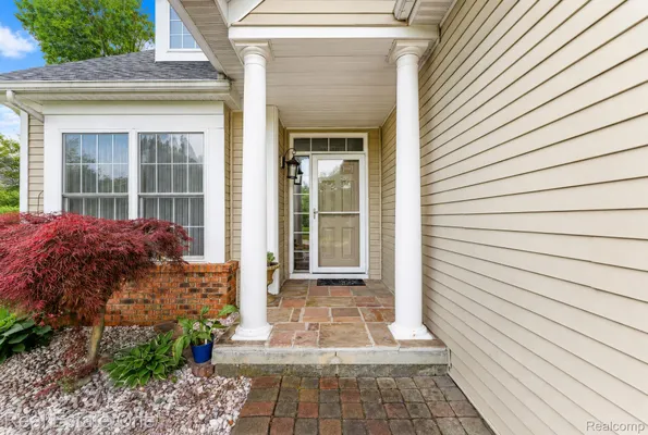 Property Slideshow image 3 of 50 | 3622 camden ct, Auburnhillscity_oakland, MI, 48326