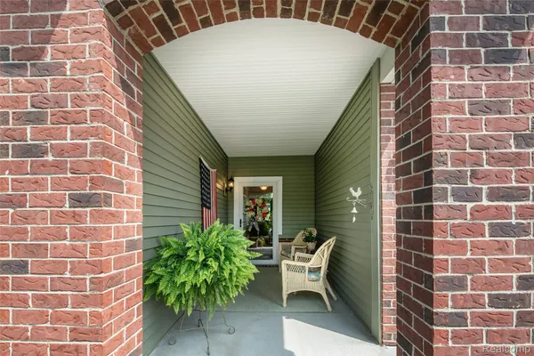 Property Slideshow image 3 of 42 | 6397 prairie dunes dr 13, Grandblancchartertownship_genesee, MI, 48439