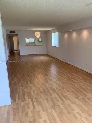 Property Slideshow image 3 of 17 | 10623 w clairmont cir 101, Tamarac, FL, 33321