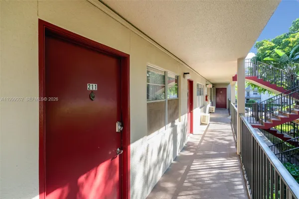 Property Slideshow image 3 of 27 | 200 sw 132nd way 211l, Pembroke Pines, FL, 33027