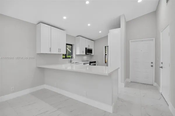 Property Slideshow image 2 of 57 | 8067 summerbreeze ln, Boca Raton, FL, 33496