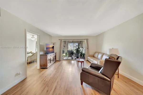 Property Slideshow image 2 of 21 | 701 sw 128th ave 207f, Pembroke Pines, FL, 33027