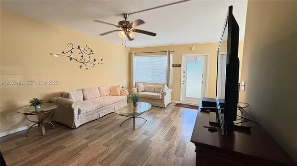 Property Slideshow image 2 of 22 | 1044 harwood d d, Deerfield Beach, FL, 33442