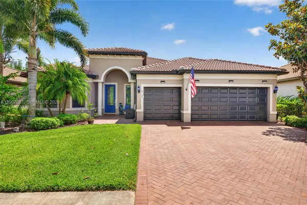 Property Slideshow image 2 of 52 | 6120 victory dr, Ave Maria, FL, 34142