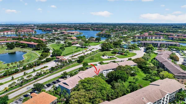 Property Slideshow image 2 of 33 | 800 sw 137th ave 411g, Pembroke Pines, FL, 33027
