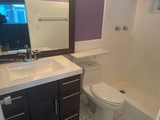 Property Slideshow image 3 of 12 | 4501 mainland dr, Tamarac, FL, 33319