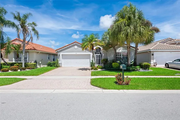Property Slideshow image 2 of 52 | 7178 haviland cir, Boynton Beach, FL, 33437