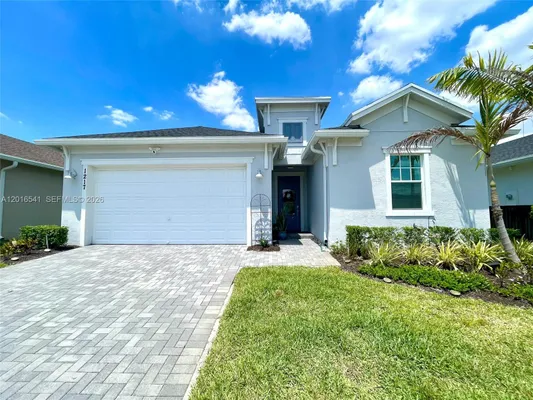 Property Slideshow image 2 of 34 | 1217 se crosswood way, Port St. Lucie, FL, 34984