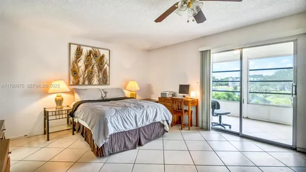 Property Slideshow image 3 of 42 | 3087 newport s 3087, Deerfield Beach, FL, 33442