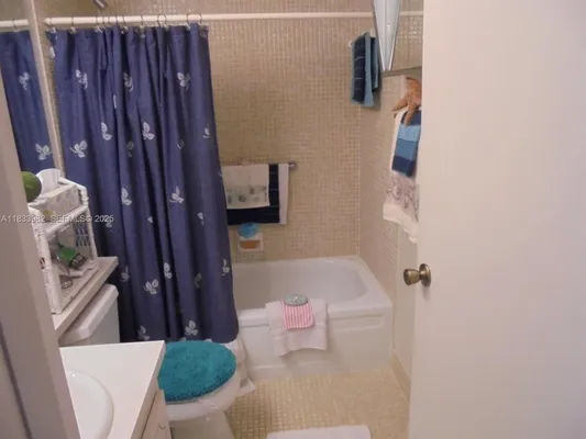 Property Slideshow image 3 of 12 | 31 fanshaw a 31a, Boca Raton, FL, 33434