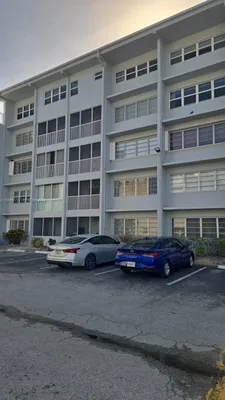 Property Slideshow image 2 of 23 | 215 se 3rd ave 403a, Hallandale Beach, FL, 33009