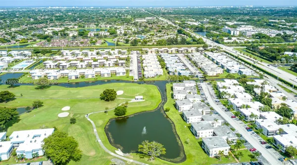 Property Slideshow image 3 of 32 | 402 capri i 402 402, Delray Beach, FL, 33484