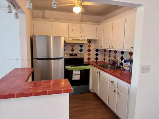 Property Slideshow image 3 of 9 | 19 newport a a, Deerfield Beach, FL, 33442