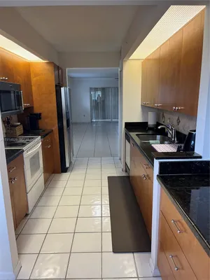 Property Slideshow image 2 of 32 | 1301 sw 142nd ave 301h, Pembroke Pines, FL, 33027