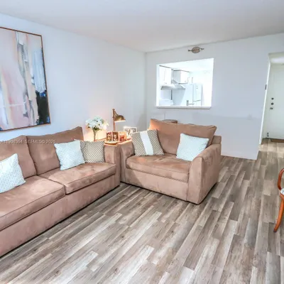 Property Slideshow image 2 of 14 | 9150 lime bay blvd 212, Tamarac, FL, 33321