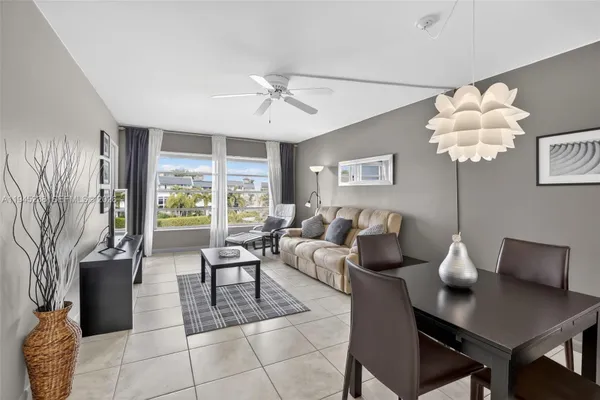 Property Slideshow image 2 of 34 | 7897 golf circle dr 307, Margate, FL, 33063