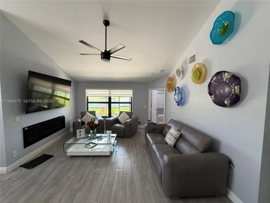 Property Slideshow image 2 of 13 | 6788 bitterbush pl, Boynton Beach, FL, 33472