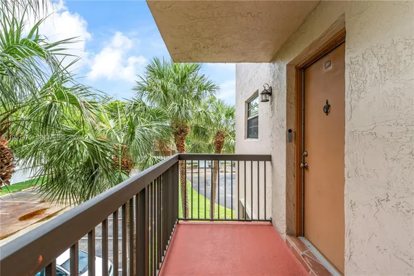 Property Slideshow image 3 of 17 | 4960 e sabal palm blvd 301, Tamarac, FL, 33319