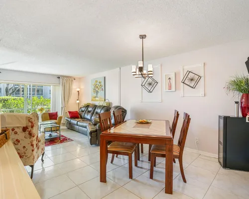 Property Slideshow image 2 of 34 | 3531 inverrary dr 107, Lauderhill, FL, 33319