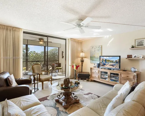 Property Slideshow image 2 of 39 | 3591 environ blvd a404, Lauderhill, FL, 33319