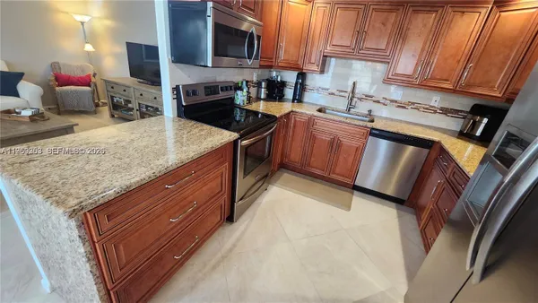 Property Slideshow image 2 of 41 | 4072 ventnor p 4072, Deerfield Beach, FL, 33442