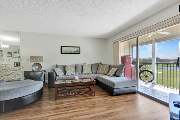 Property Slideshow image 3 of 29 | 12500 sw 6th st 311n, Pembroke Pines, FL, 33027